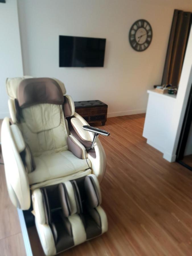 Jacuzzi Sauna Privatif Illimite Apartment Clisson